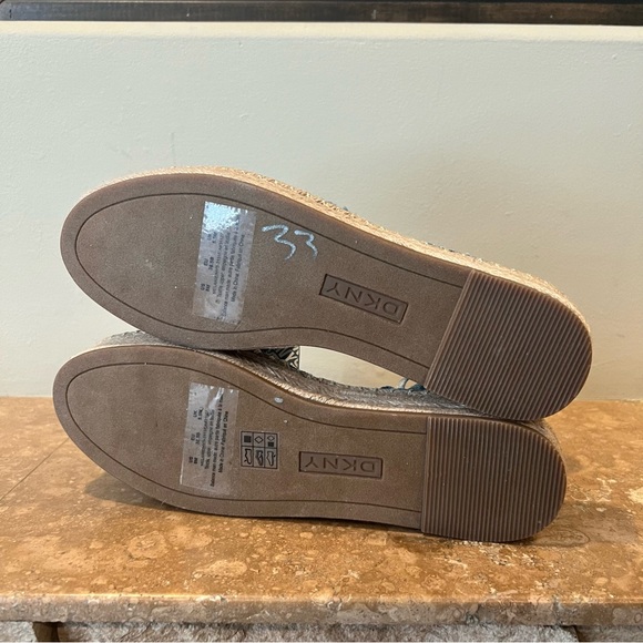 DKNY Melanie Blue Chambray Denim Anklestrap platform espadrilles flats size 8 - Picture 5 of 6